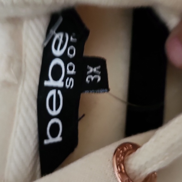 NWT! Bebe fleece hoodie - Picture 5 of 9